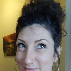 Meet your Posher, Jasmine